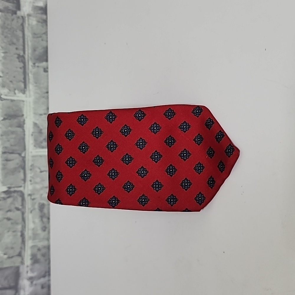 Vintage Dooney & Bourke Men's Red Medallion Tie 57" All Silk